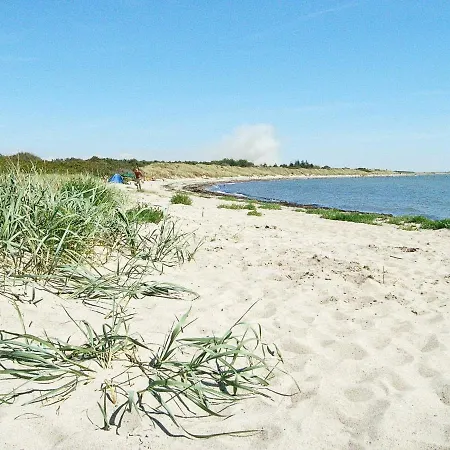 8 Person In Dannemare-by Traum * Dannemare